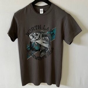 North lake Large Mouth Bass Gildan K-Mart T-Shirt.